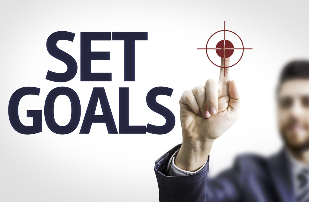 Blog about setting clear marketing goals for dental marketing strategy and growth planning
