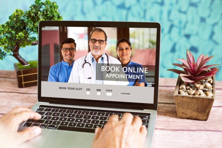 Browsing for dental clinic on mobile phone with conversion optimization for patient booking
